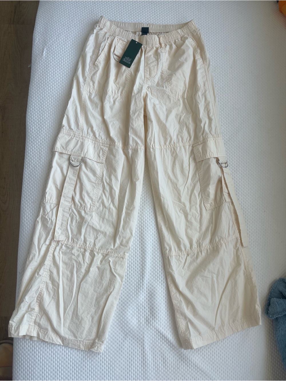 wild fable Cream High-Waist Utility Shorts‎